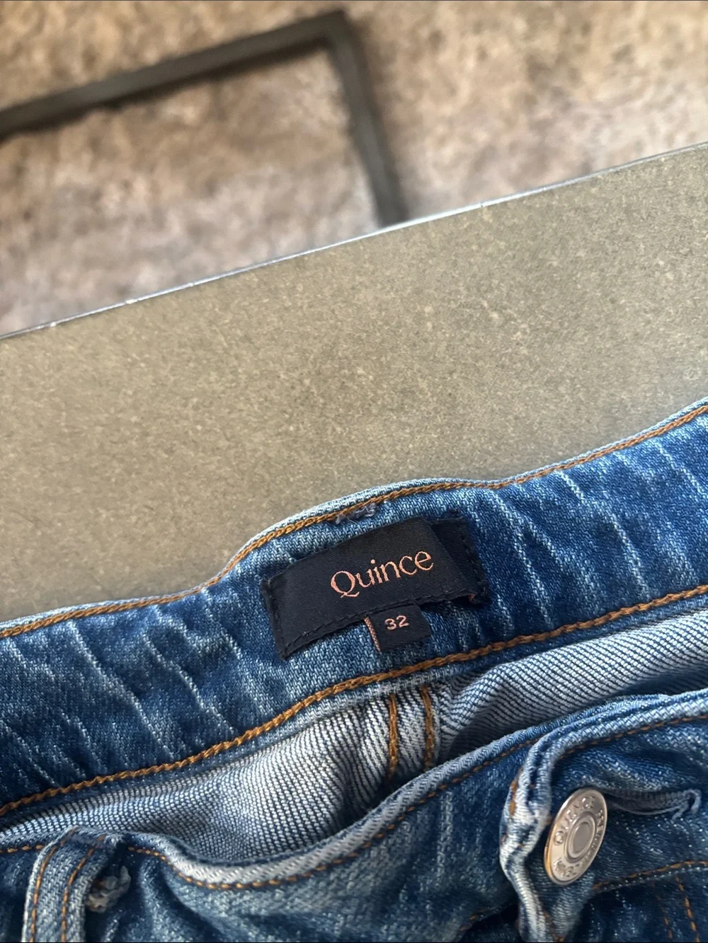 Quince Wide-Leg Jeans in Medium Blue Wash - Picture 2 of 3